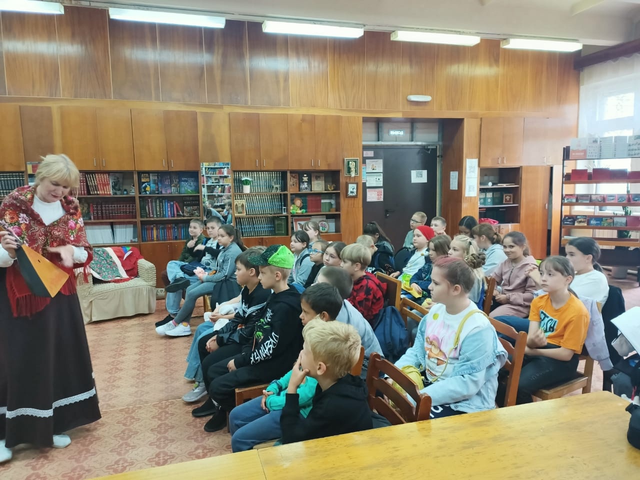 Первый день в пришкольном лагере: знакомство, веселье и кино!.